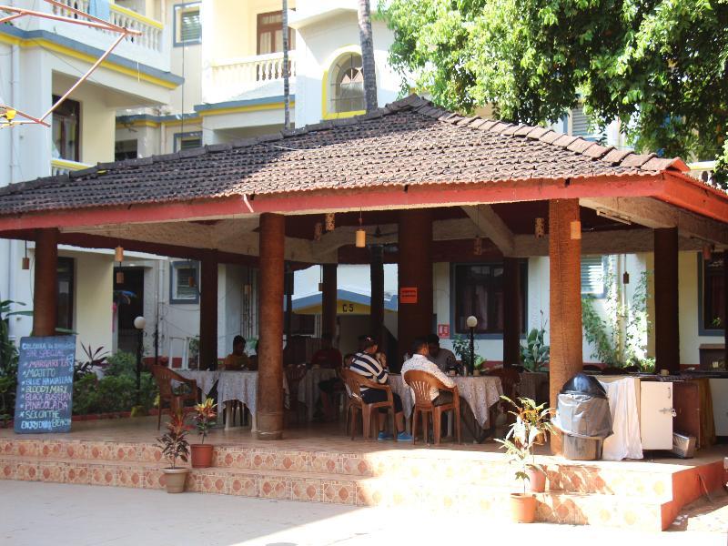 Colonia De Braganza Hotel Calangute Exterior photo