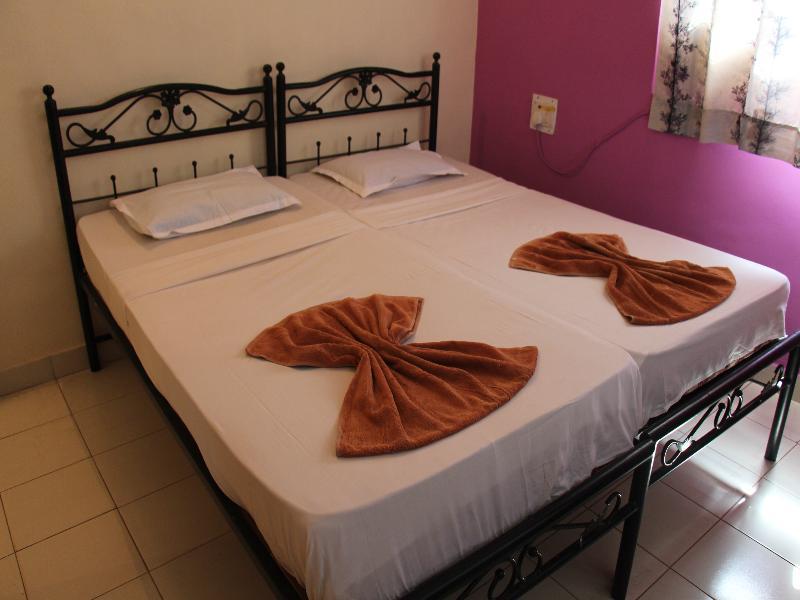 Colonia De Braganza Hotel Calangute Exterior photo