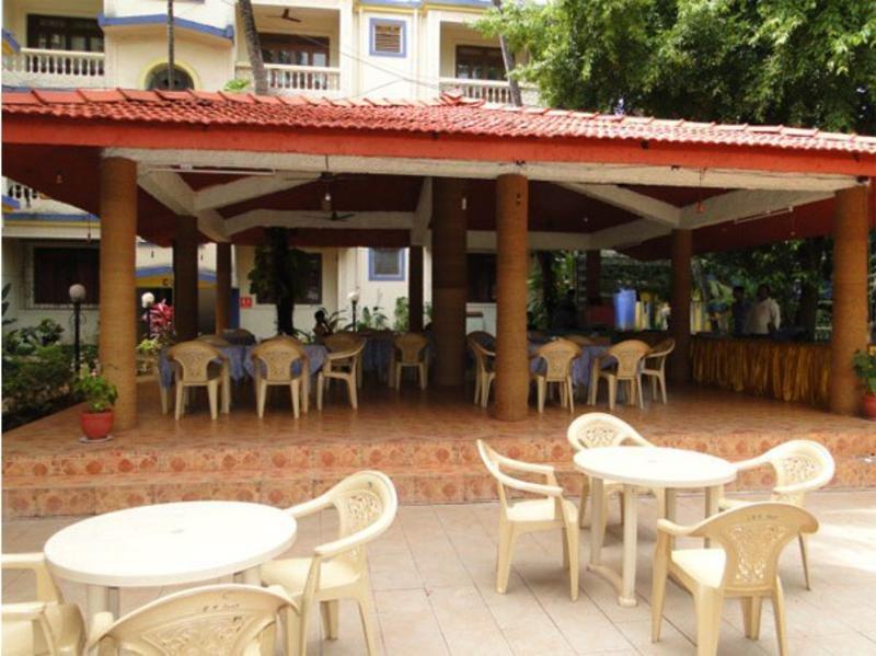 Colonia De Braganza Hotel Calangute Exterior photo